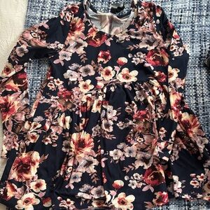 Floral Long Sleeve top